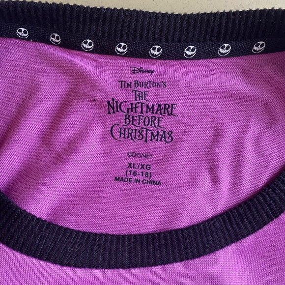 NWT Disney nightmare before Christmas sleep shirt size x large purple & black - Picture 3 of 6